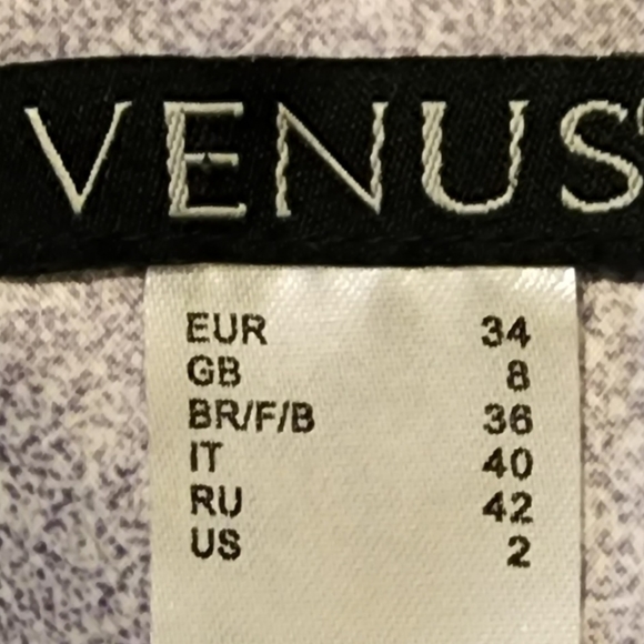 DRESS - Picture 3 of 4